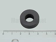 23x4/10 mm Y30 FERRIT m�gnes gy�r�